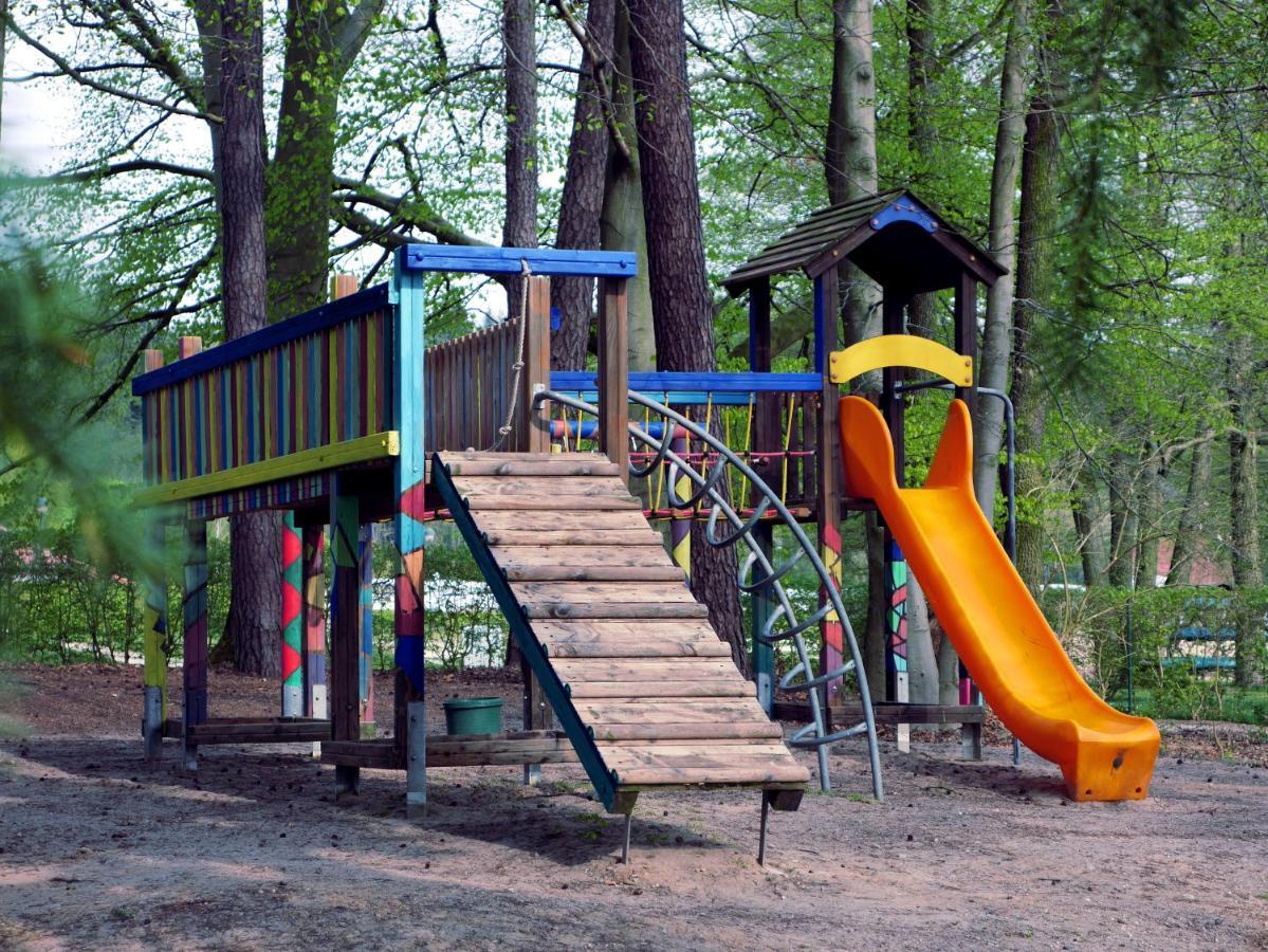 Waldschenke Stendenitz Übernachten im Wald am See Neuruppin Exterior foto